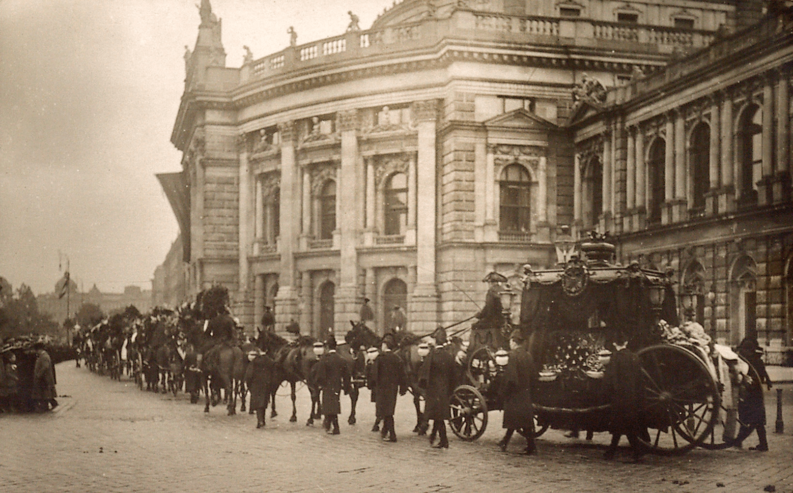 Burgehrenbegräbnis Kainz