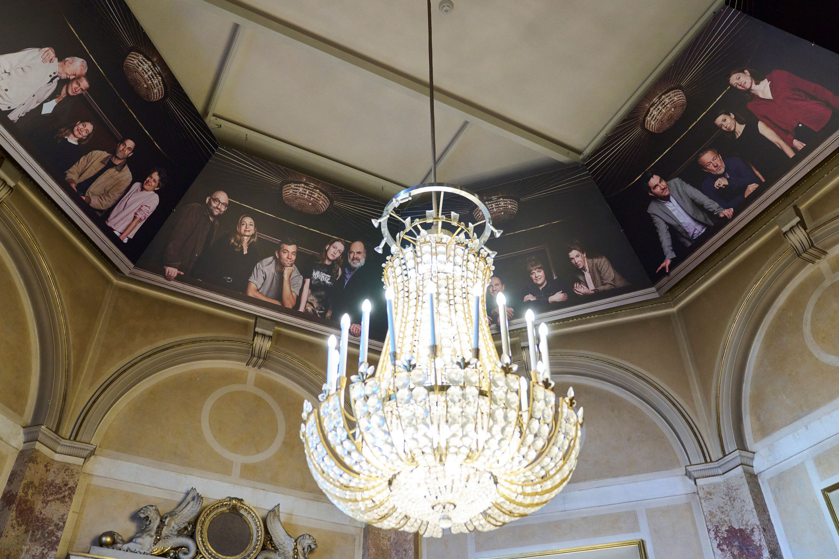 250 Jahre Burg - Beim Burgtheater Bühnentürl